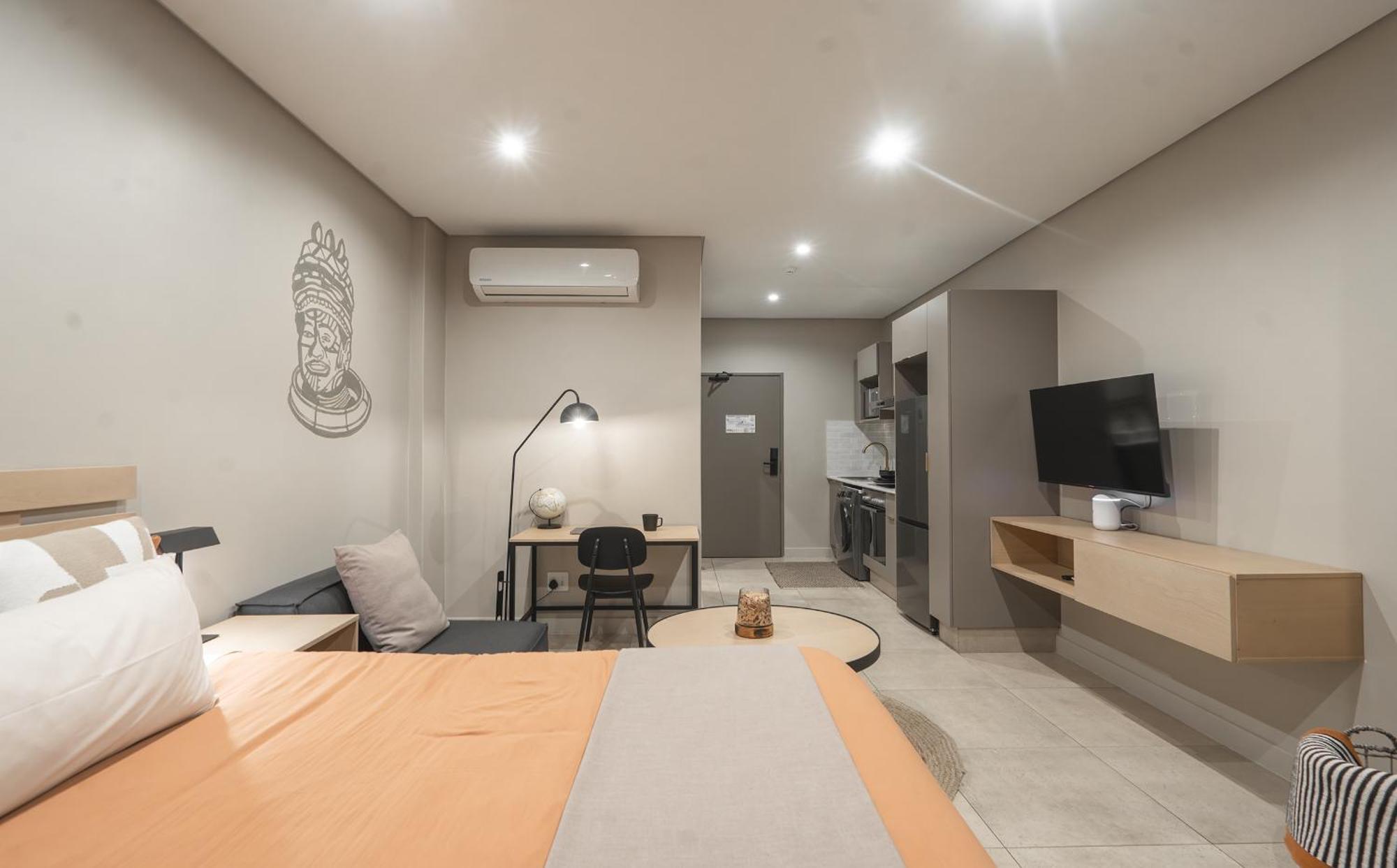 Apartment Sandton Urban Hideout Escape-reset-create