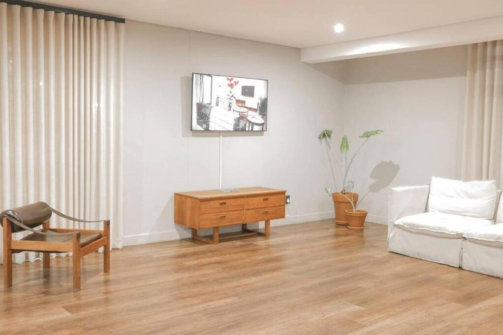 Sandton Urban Hideout Escape-reset-create Apartamento Joanesburgo